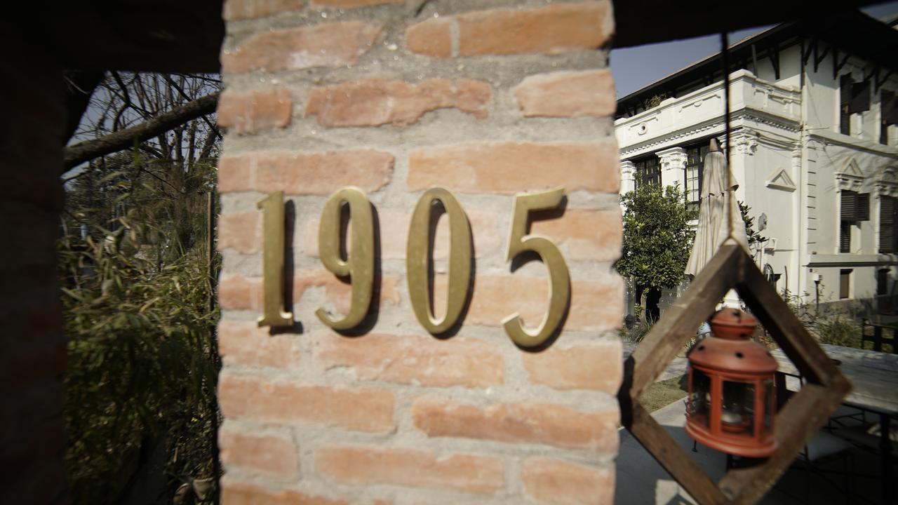 1905 Suites Restaurant Катманду Экстерьер фото